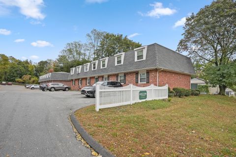 Tiny photo for 362 Colonial Avenue #APT 3A, Waterbury, CT 06704 (MLS # 24134117)