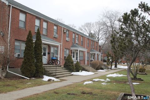 Photo of 261 Pennsylvania Avenue #261, Bridgeport, CT 06610 (MLS # 24156598)