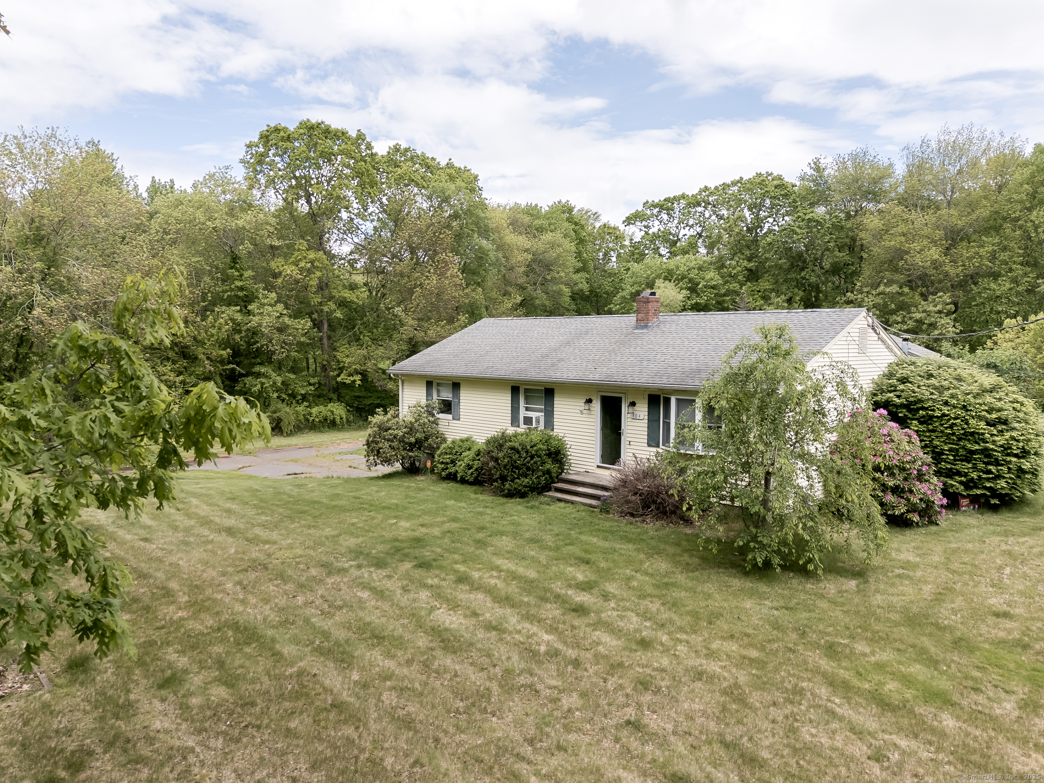 104 East Street, Hebron, Connecticut image 2