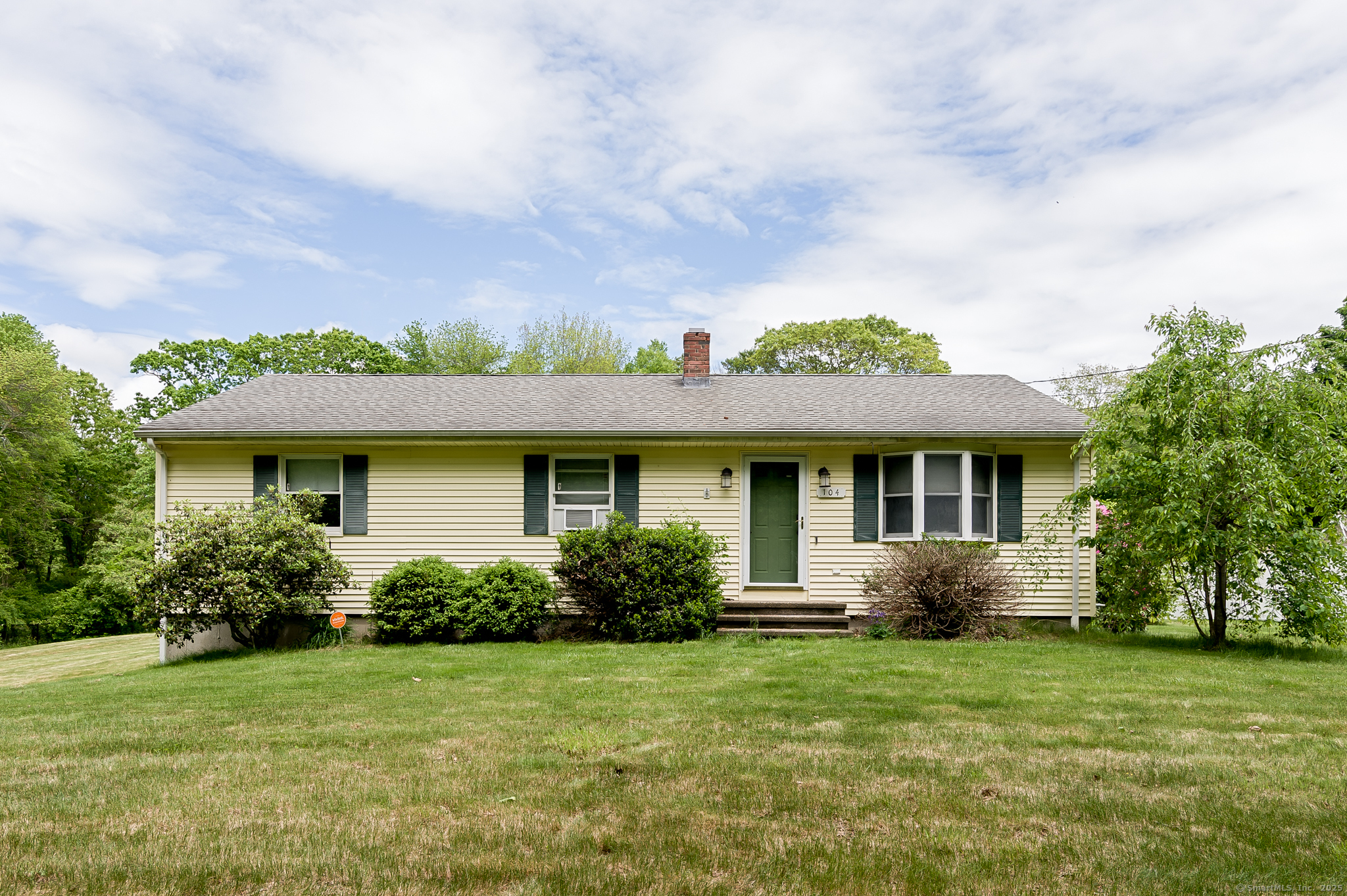 104 East Street, Hebron, Connecticut image 1