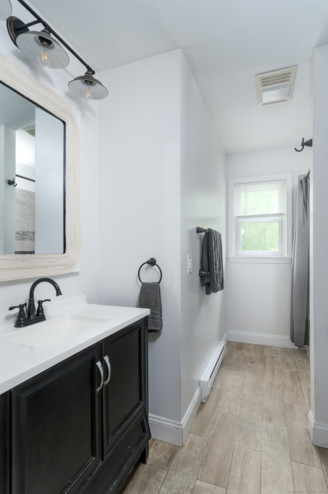 104 East Street, Hebron, Connecticut image 13