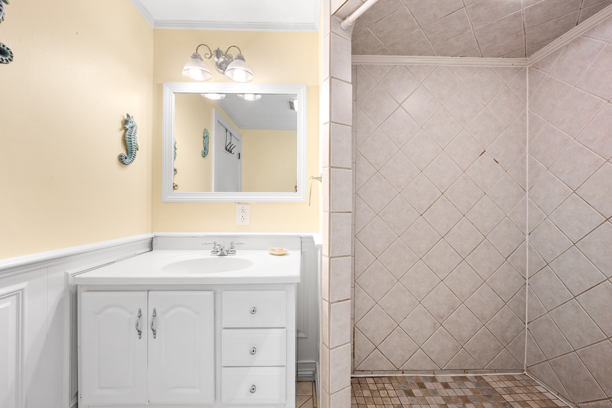 63 Pond Drive, North Stonington, Connecticut image 11