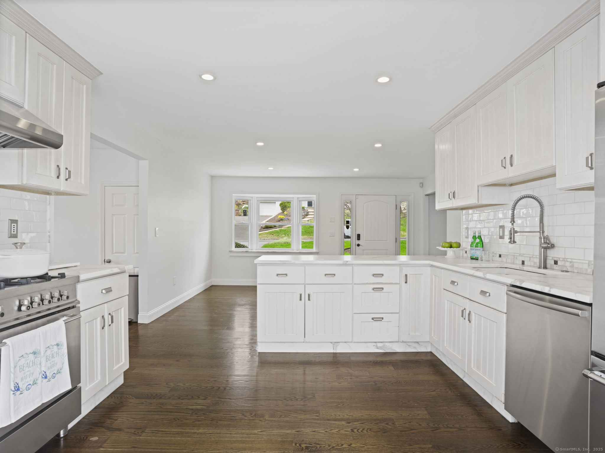130 Shadow Ridge Road, Stamford, Connecticut image 6