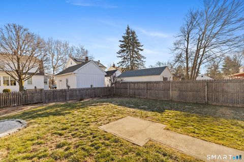 Tiny photo for 25 Lindsley Place, Stratford, CT 06615 (MLS # 24149283)