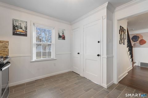 Tiny photo for 25 Lindsley Place, Stratford, CT 06615 (MLS # 24149283)