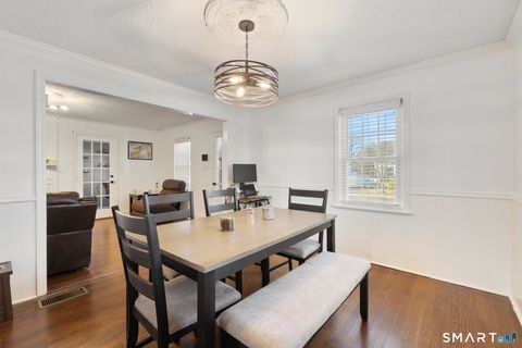 Tiny photo for 25 Lindsley Place, Stratford, CT 06615 (MLS # 24149283)