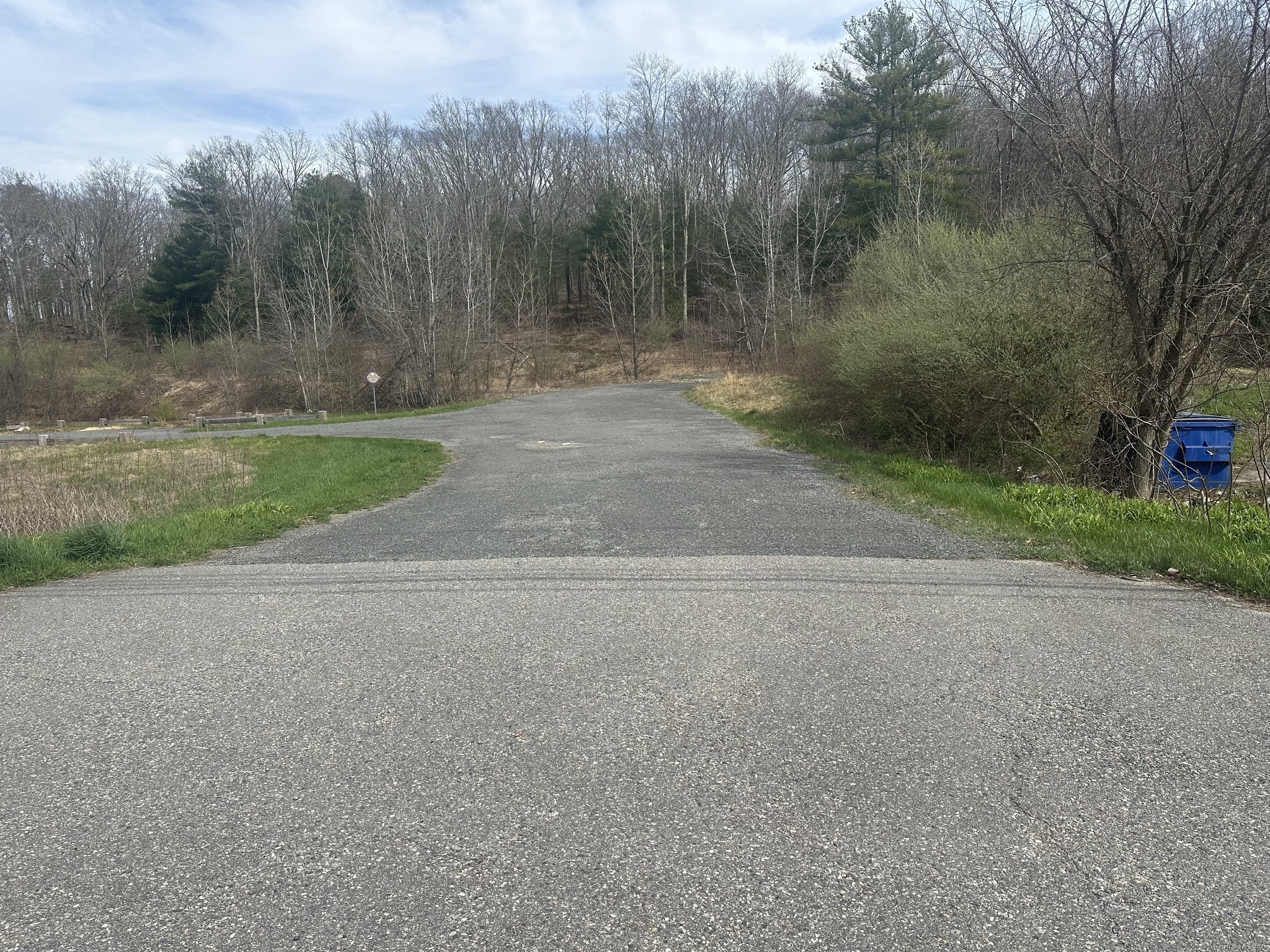 117 Riverside Drive, Thompson, Connecticut image 3