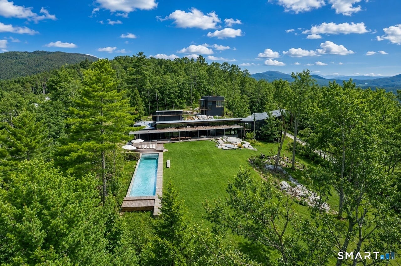 250 Long Pond Road