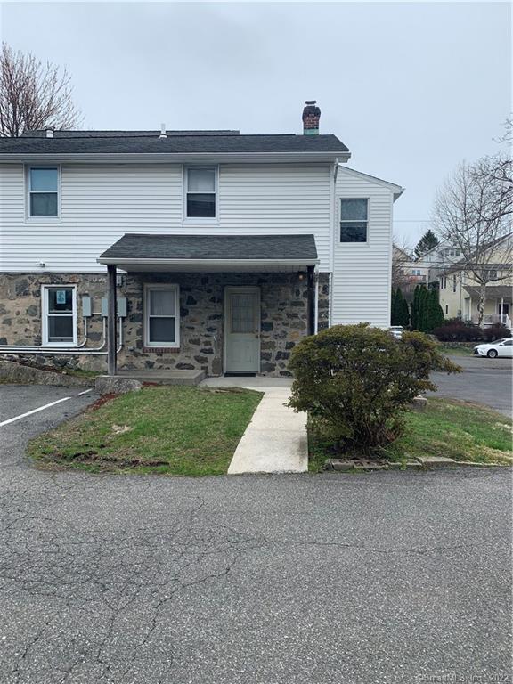 Photo 1 of 24 Saint Roch Avenue, Greenwich, Connecticut, $1,500, Web #: 170182622