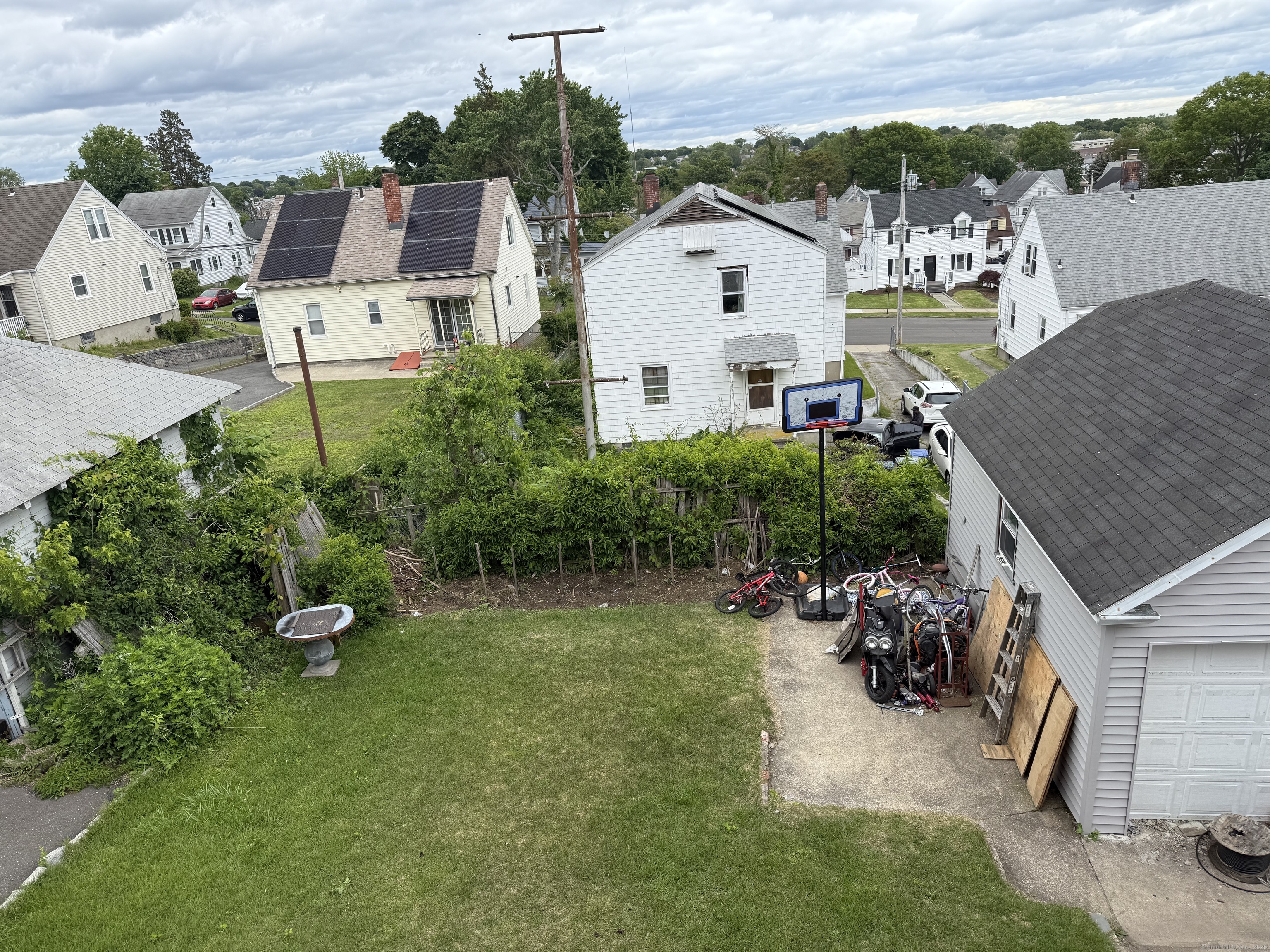 290 Ridgefield Avenue