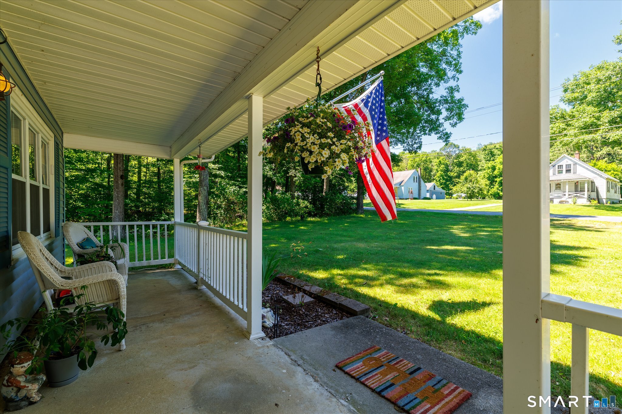 817 Thompson Road