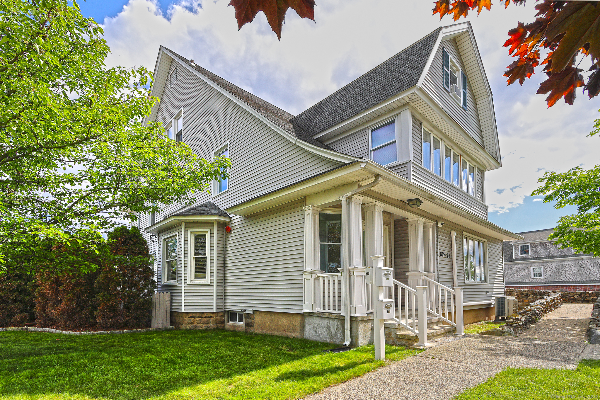 71 Bridgeport Avenue