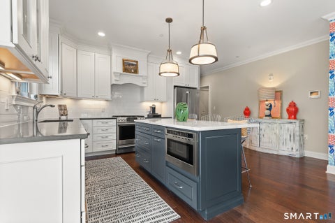 Tiny photo for 788 Farmington Avenue #102, Farmington, CT 06032 (MLS # 24182278)