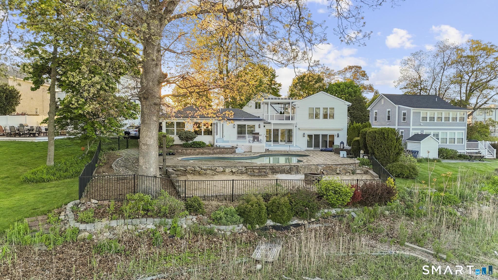 231 Pawson Road