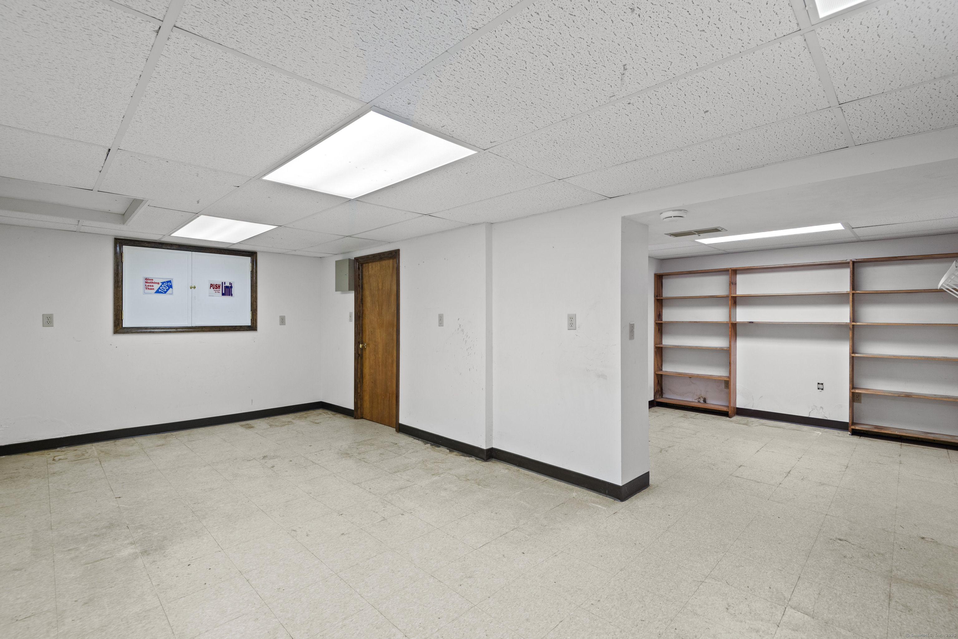 246 Sea Hill Road, North Branford, Connecticut image 30