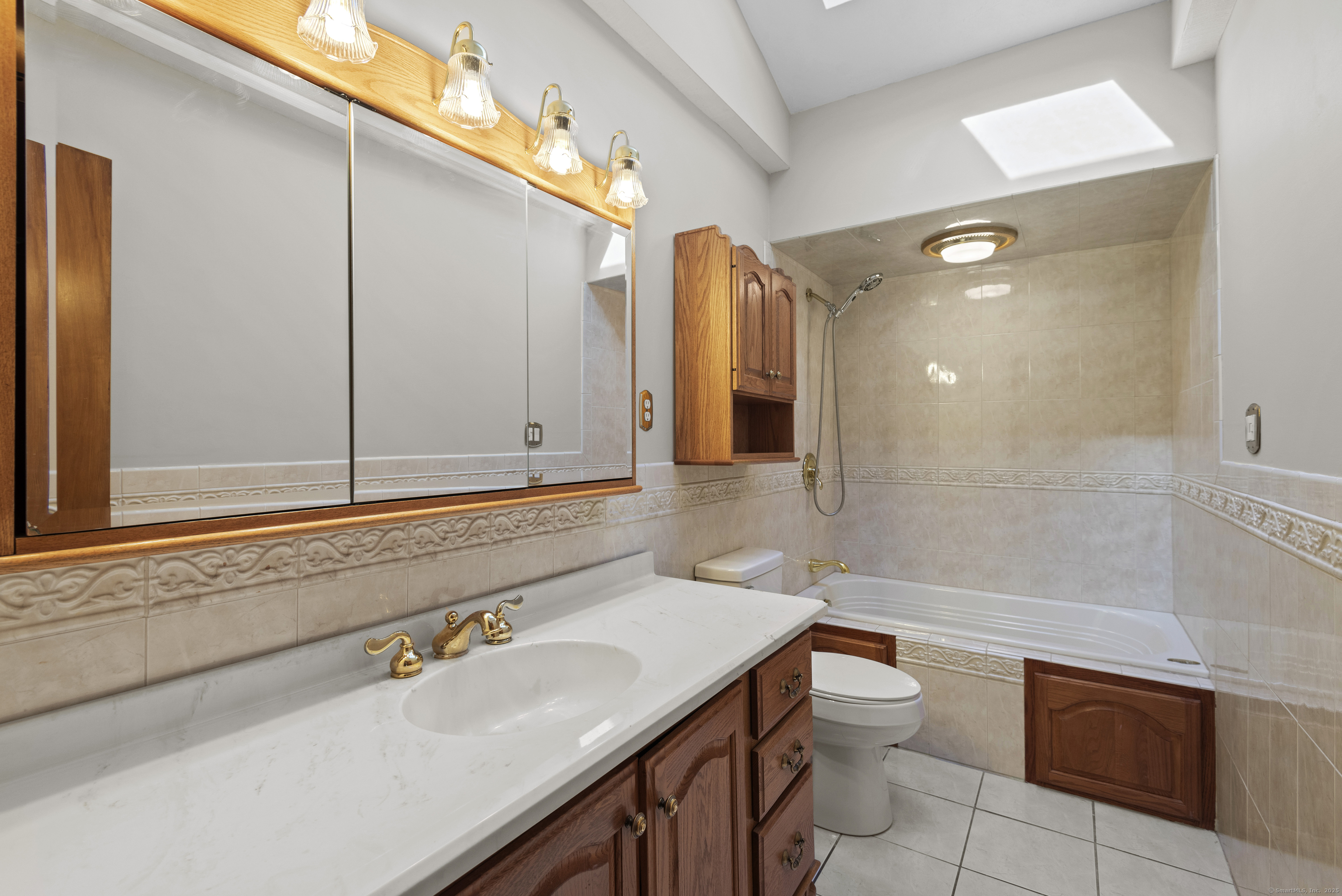 246 Sea Hill Road, North Branford, Connecticut image 16