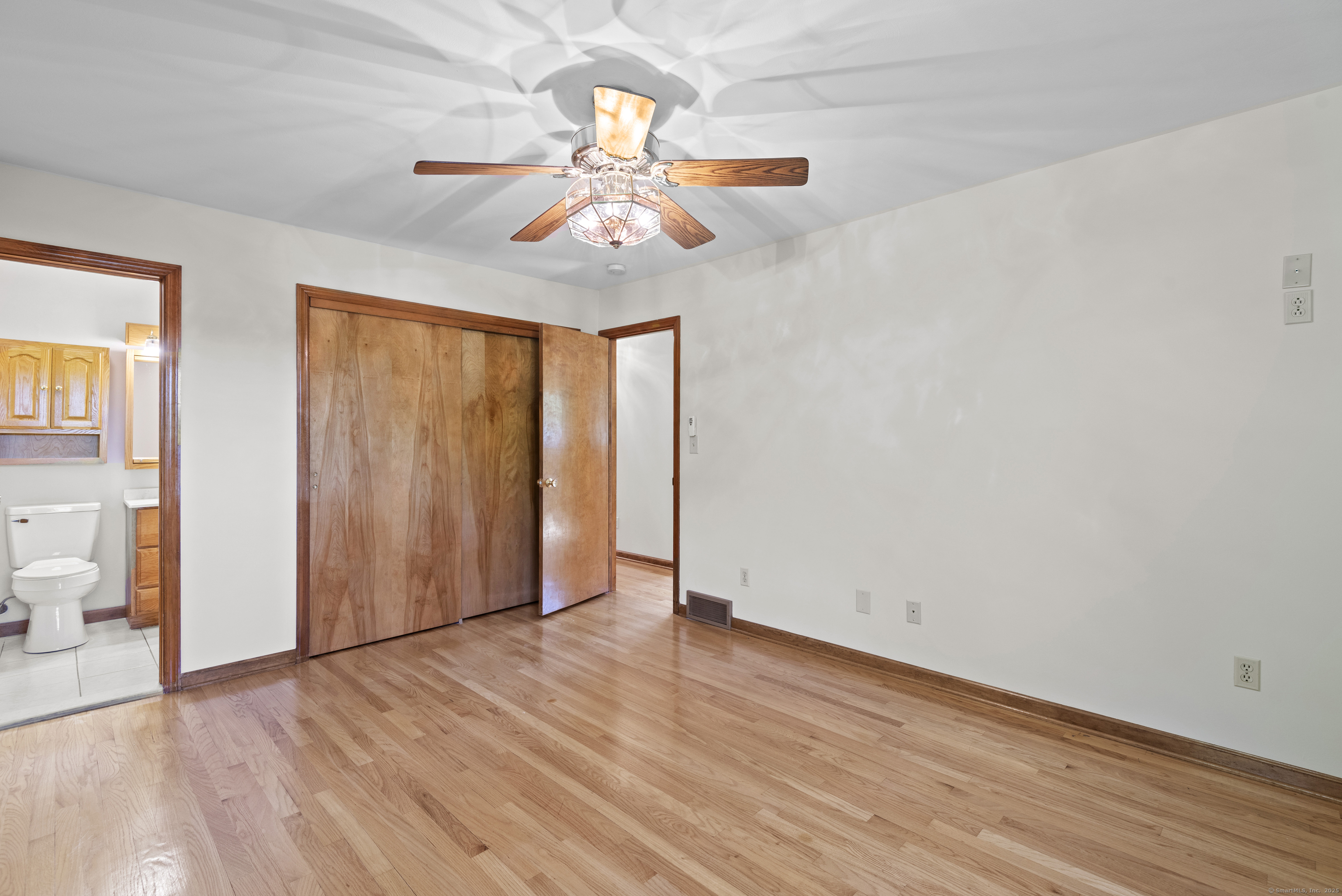 246 Sea Hill Road, North Branford, Connecticut image 19