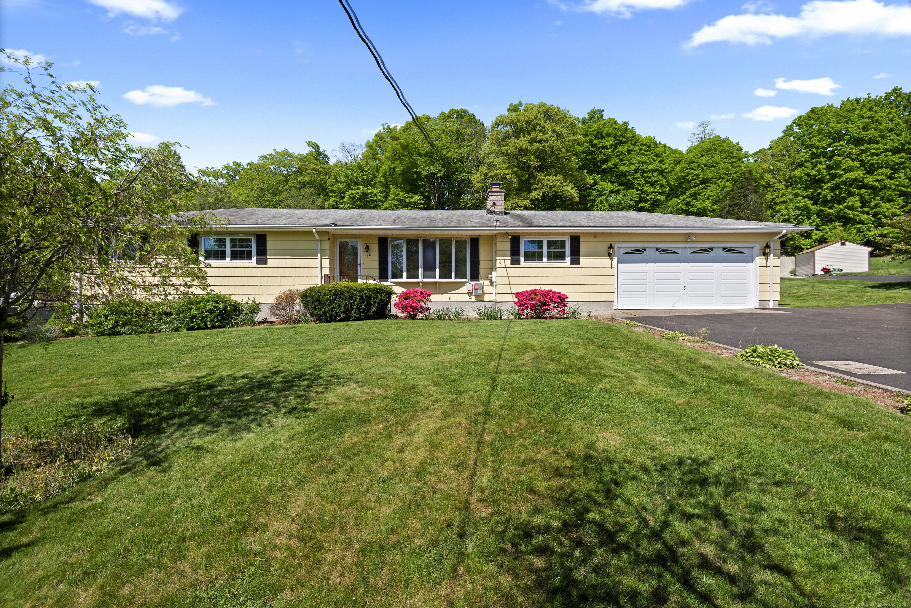 Property for Sale at Sea Hill Road, North Branford, Connecticut - Bedrooms: 3 
Bathrooms: 2 
Rooms: 9  - $499,900