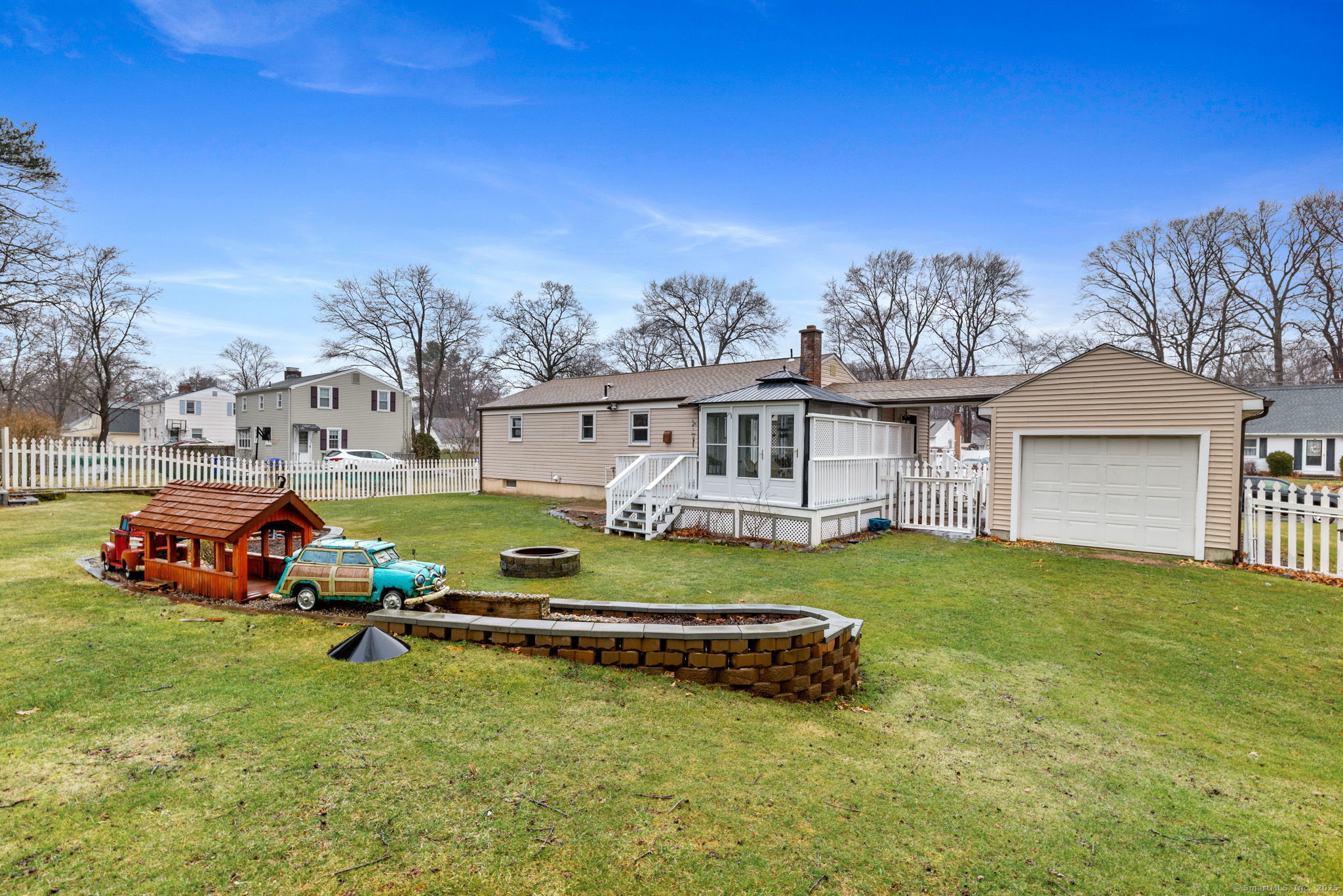 16 Marshall Road, Enfield, Connecticut image 10