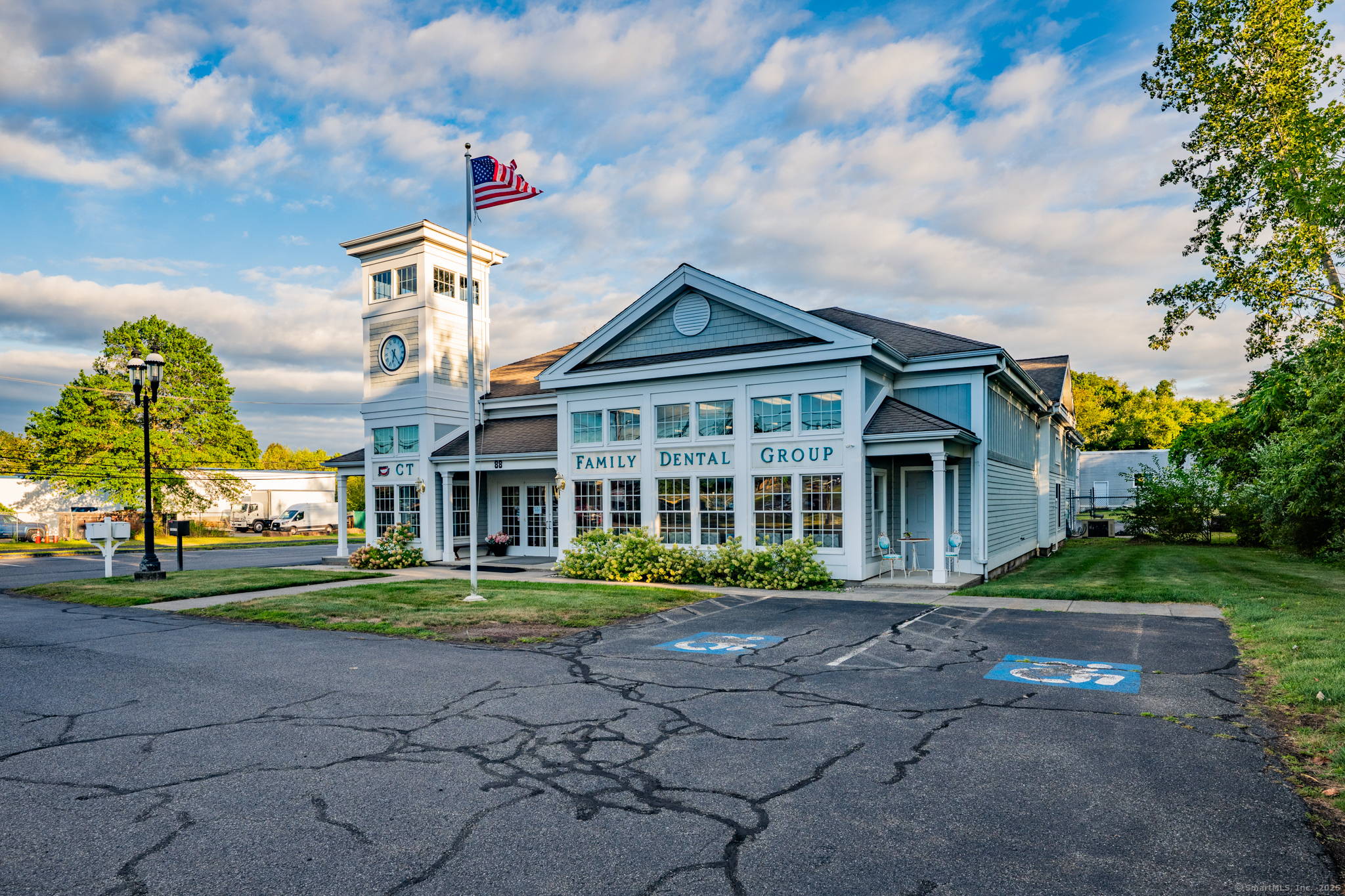 88 New Britain Avenue