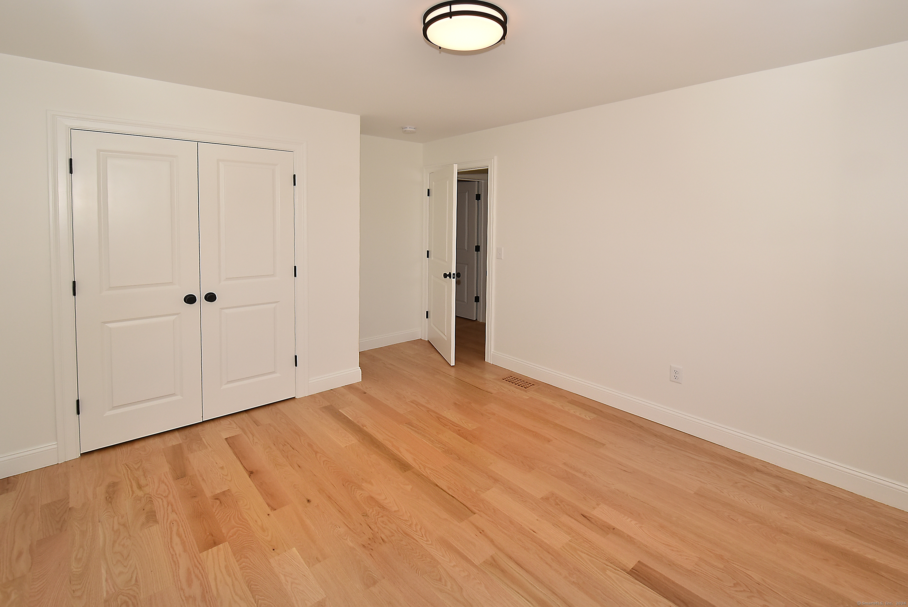55 Oakwood Circle, Plainville, Connecticut image 26