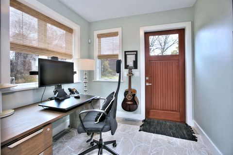 Tiny photo for 48 Green Meadow Lane, New Canaan, CT 06840 (MLS # 24149903)