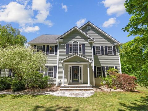 15 Tall Pines Drive Oxford CT 06478