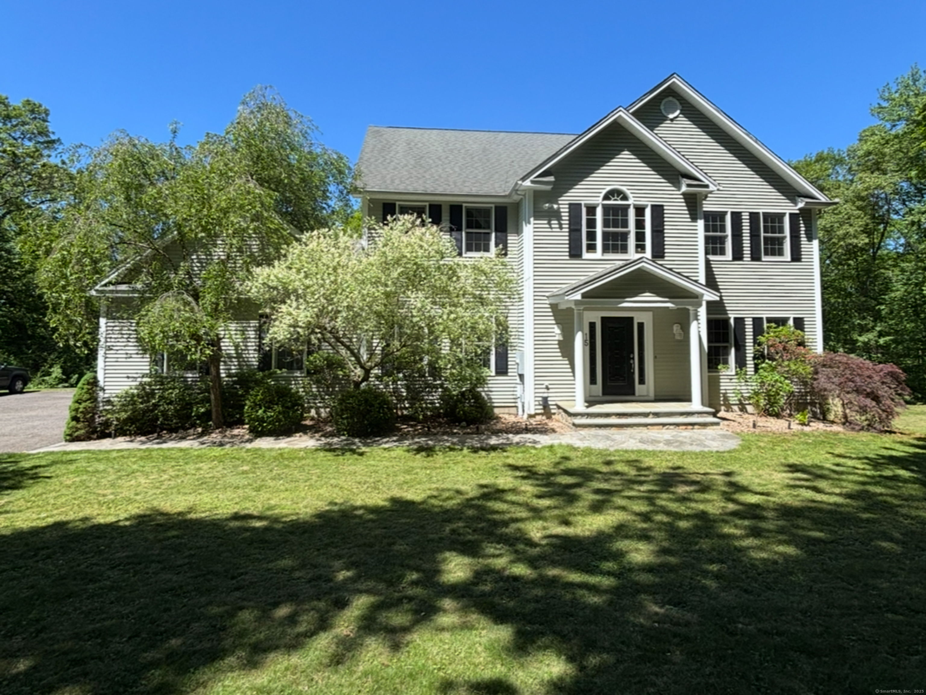 Property for Sale at Tall Pines Drive, Oxford, Connecticut - Bedrooms: 4 
Bathrooms: 3 
Rooms: 10  - $729,900