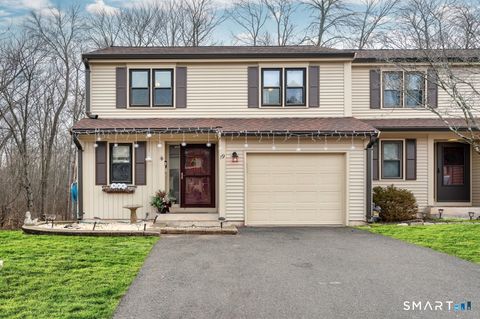 Photo of 19 Tanner Crossing #19, Wethersfield, CT 06109 (MLS # 24143675)