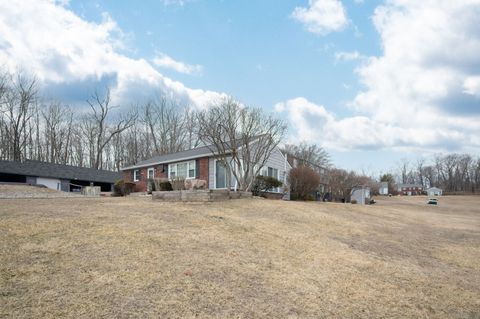 Tiny photo for 86 Old Farms Lane #86, New Milford, CT 06776 (MLS # 24151485)