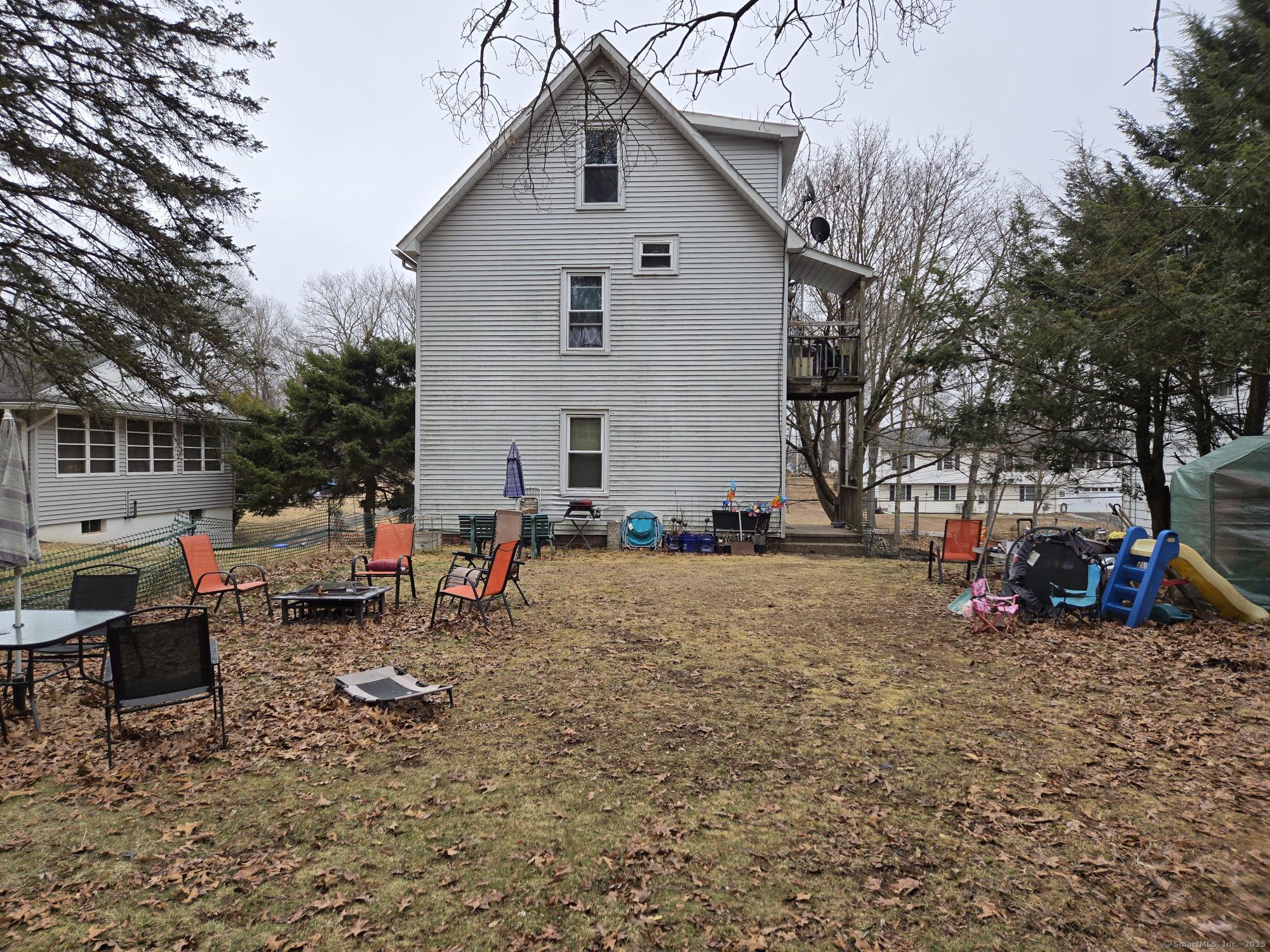 82 Woodland Street