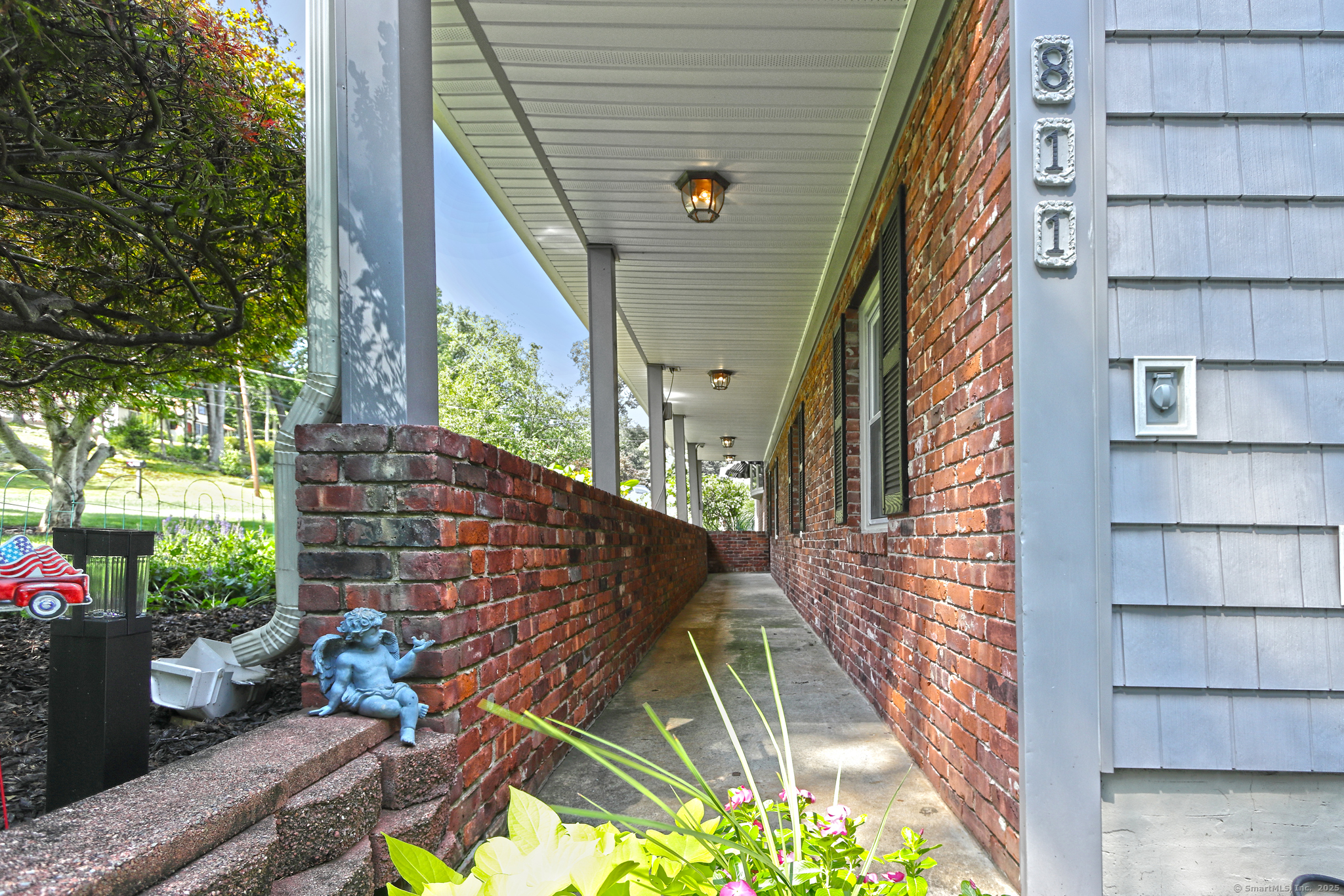 811 Indian Hill Road