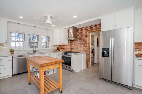 Tiny photo for 33 Golf Road, Wethersfield, CT 06109 (MLS # 24143827)