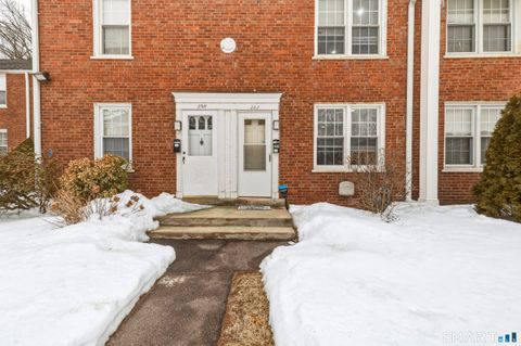 Tiny photo for 28 Garden Drive #APT J, Manchester, CT 06040 (MLS # 24156028)