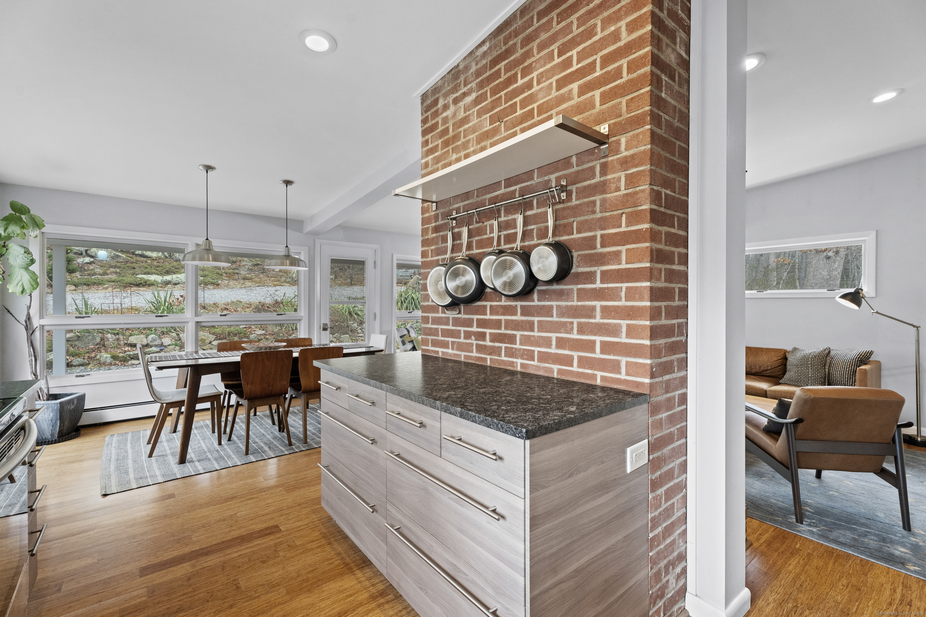40 Marshfield Road, East Lyme, Connecticut image 13