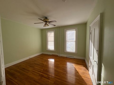 Tiny photo for 17 Pearl Street #1st Fl, New Haven, CT 06511 (MLS # 24146638)