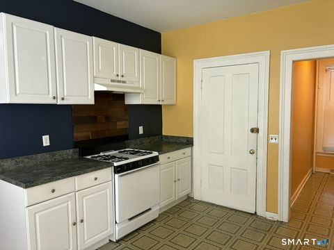 Tiny photo for 17 Pearl Street #1st Fl, New Haven, CT 06511 (MLS # 24146638)