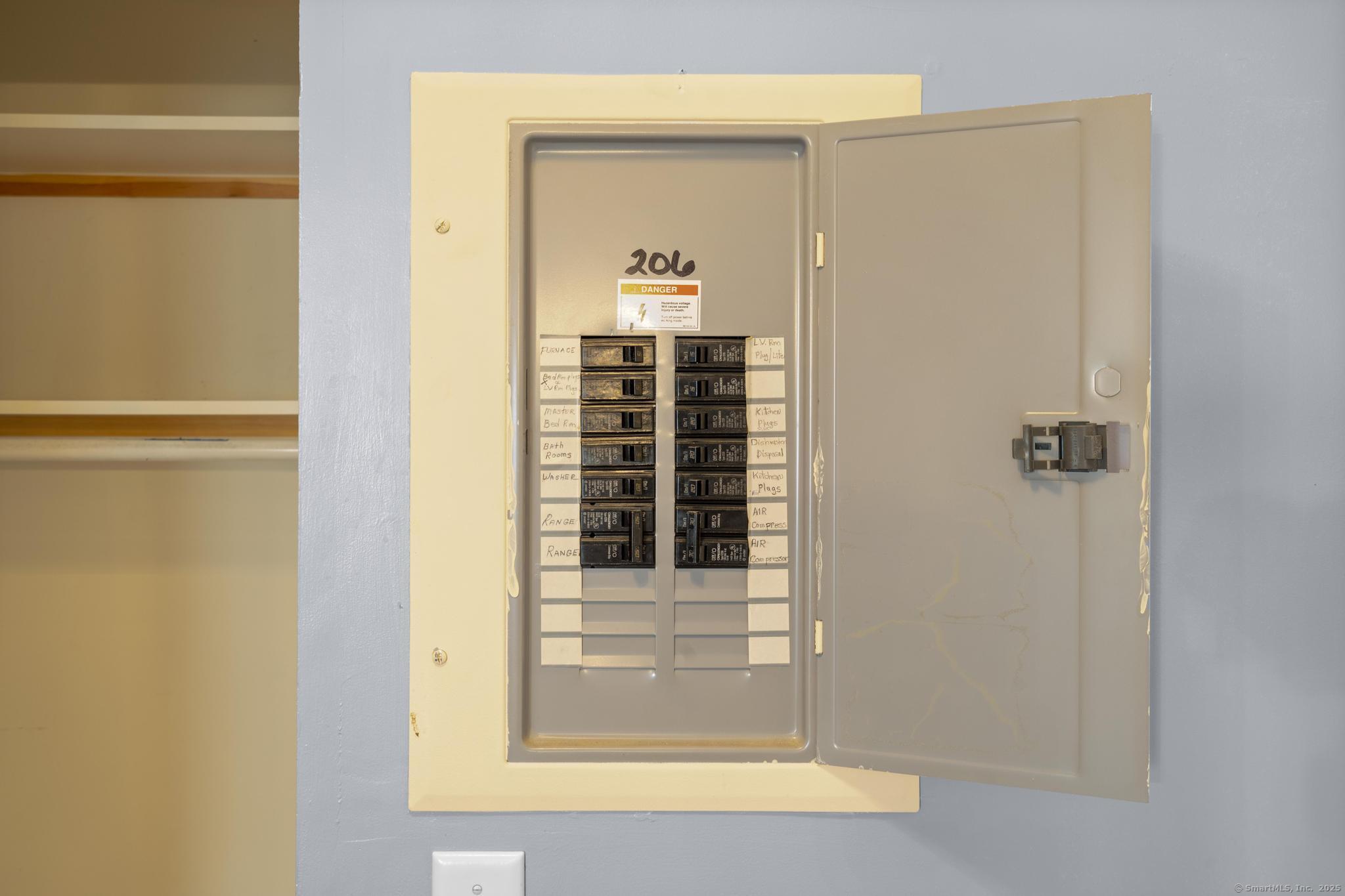 75 Washington Avenue #3-206, Hamden, Connecticut image 25