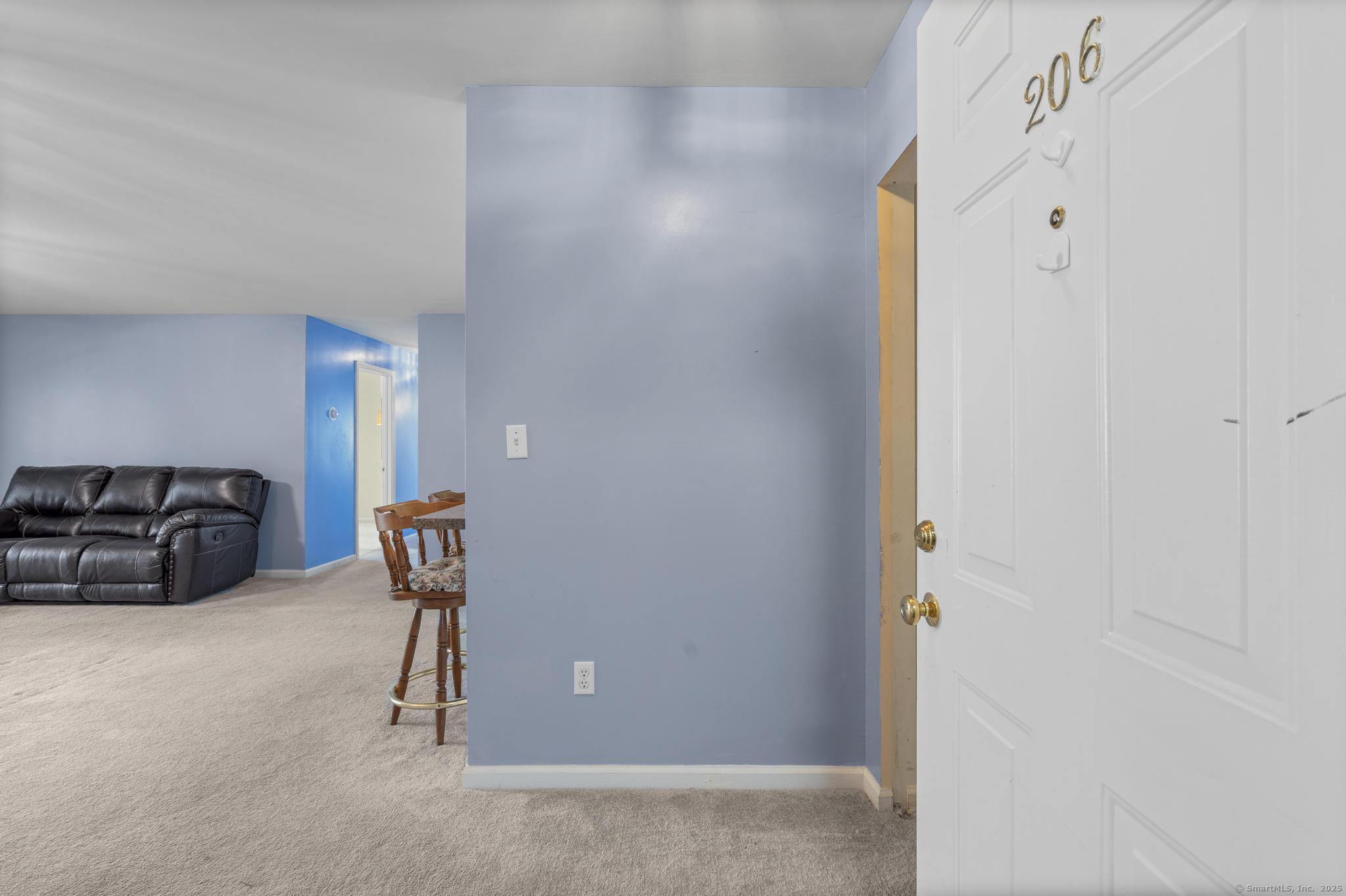 75 Washington Avenue #3-206, Hamden, Connecticut image 3