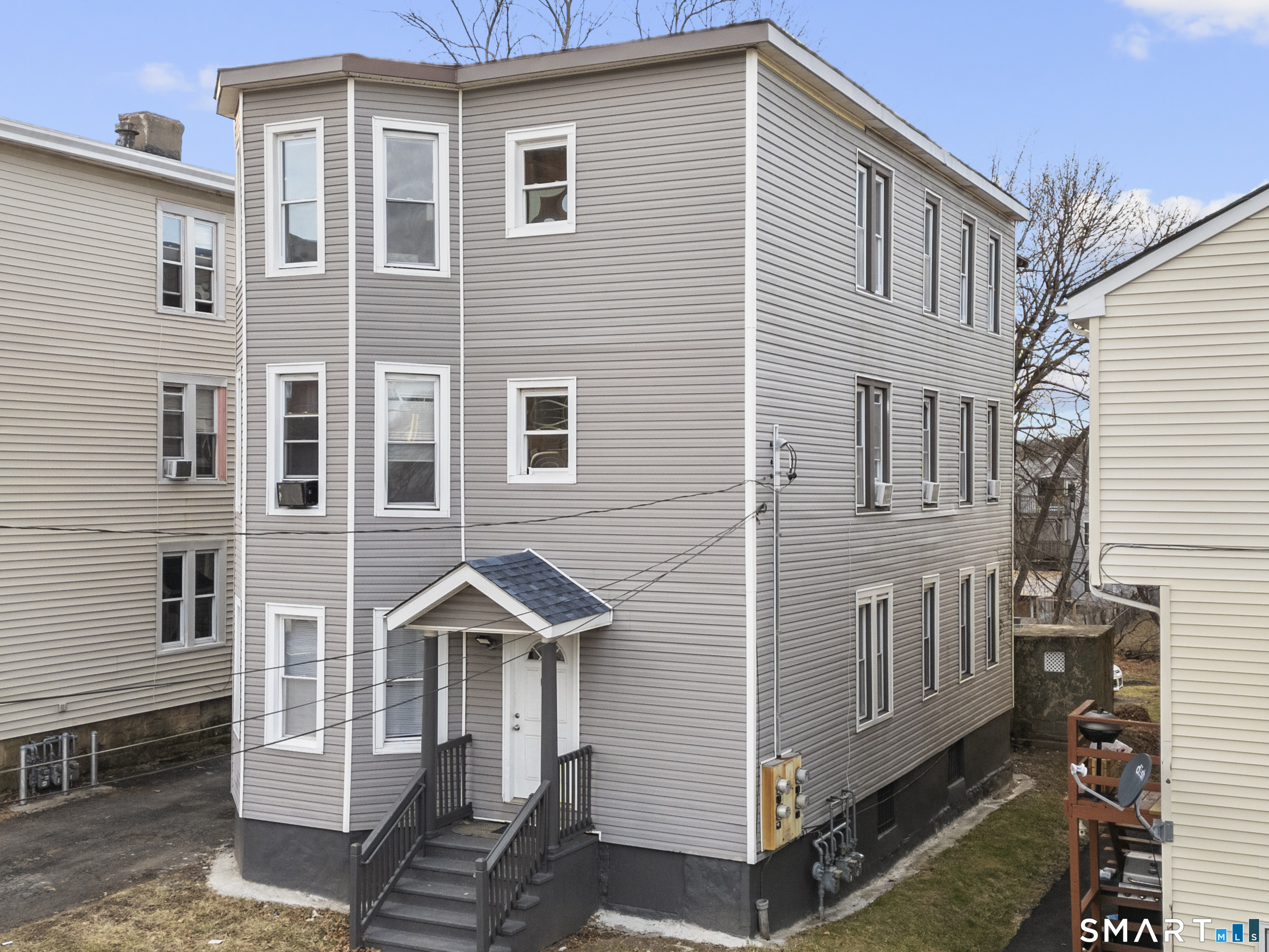 69 Williams Street