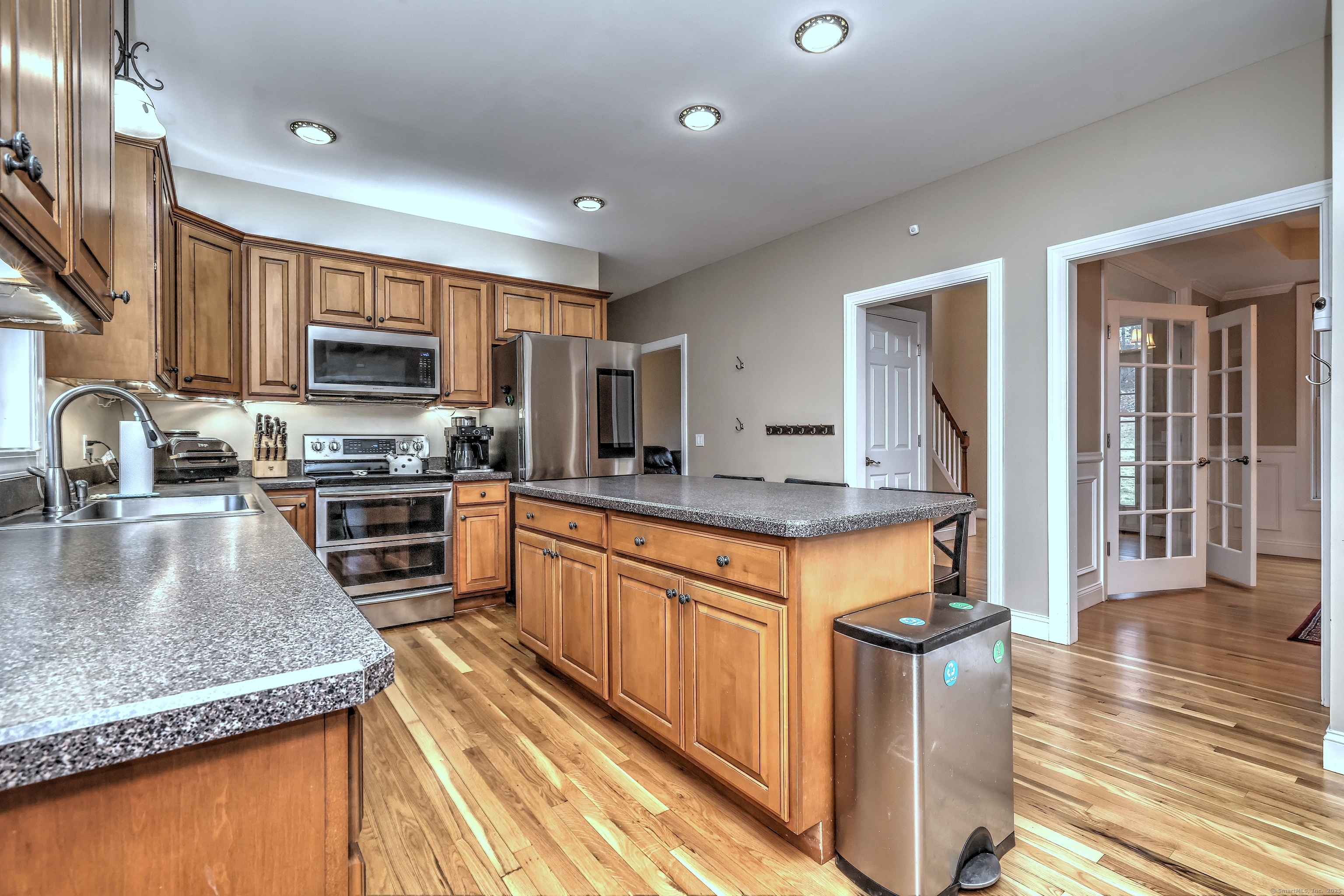 25 Evergreen Terrace, Seymour, Connecticut image 10