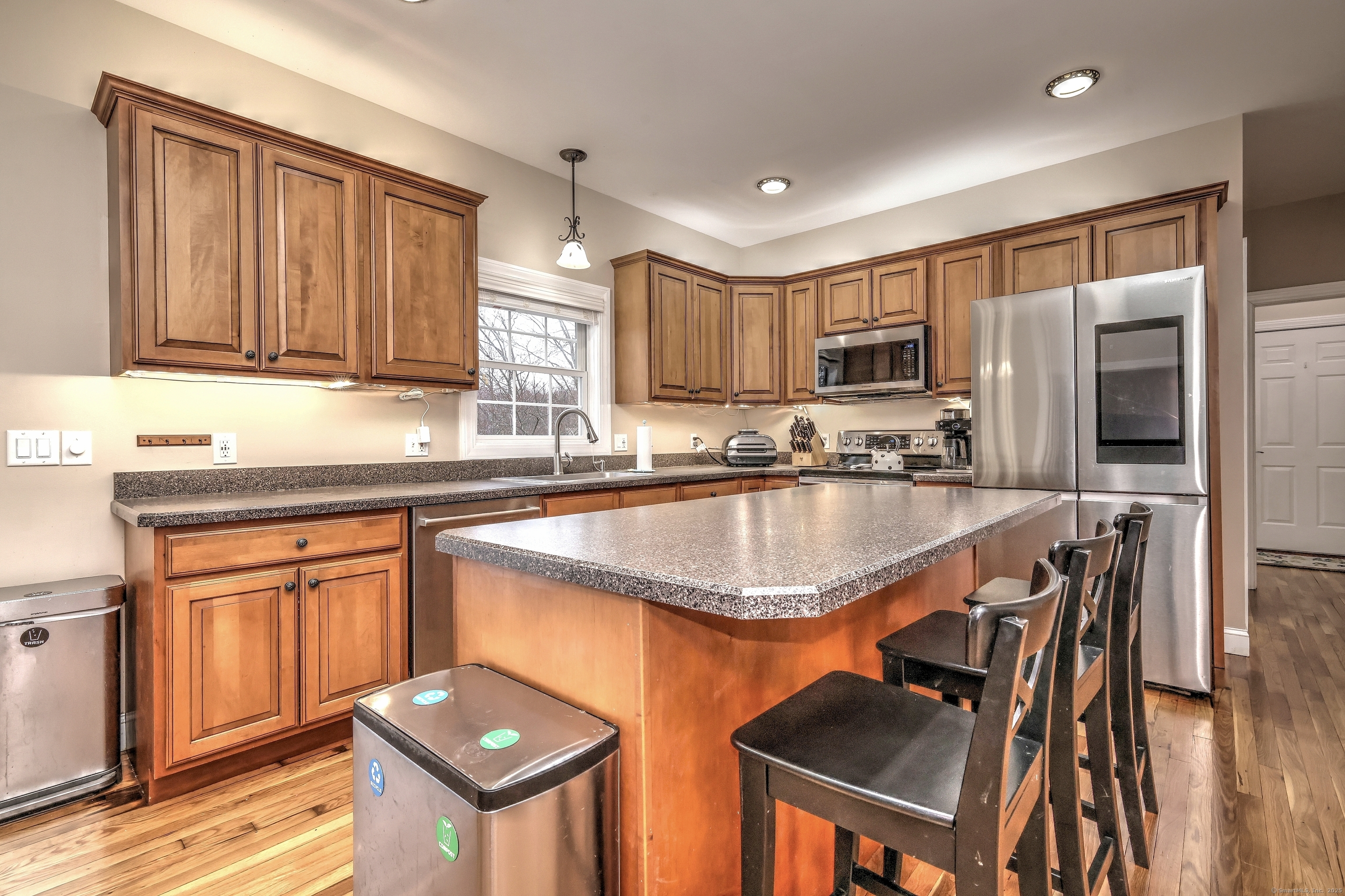 25 Evergreen Terrace, Seymour, Connecticut image 8
