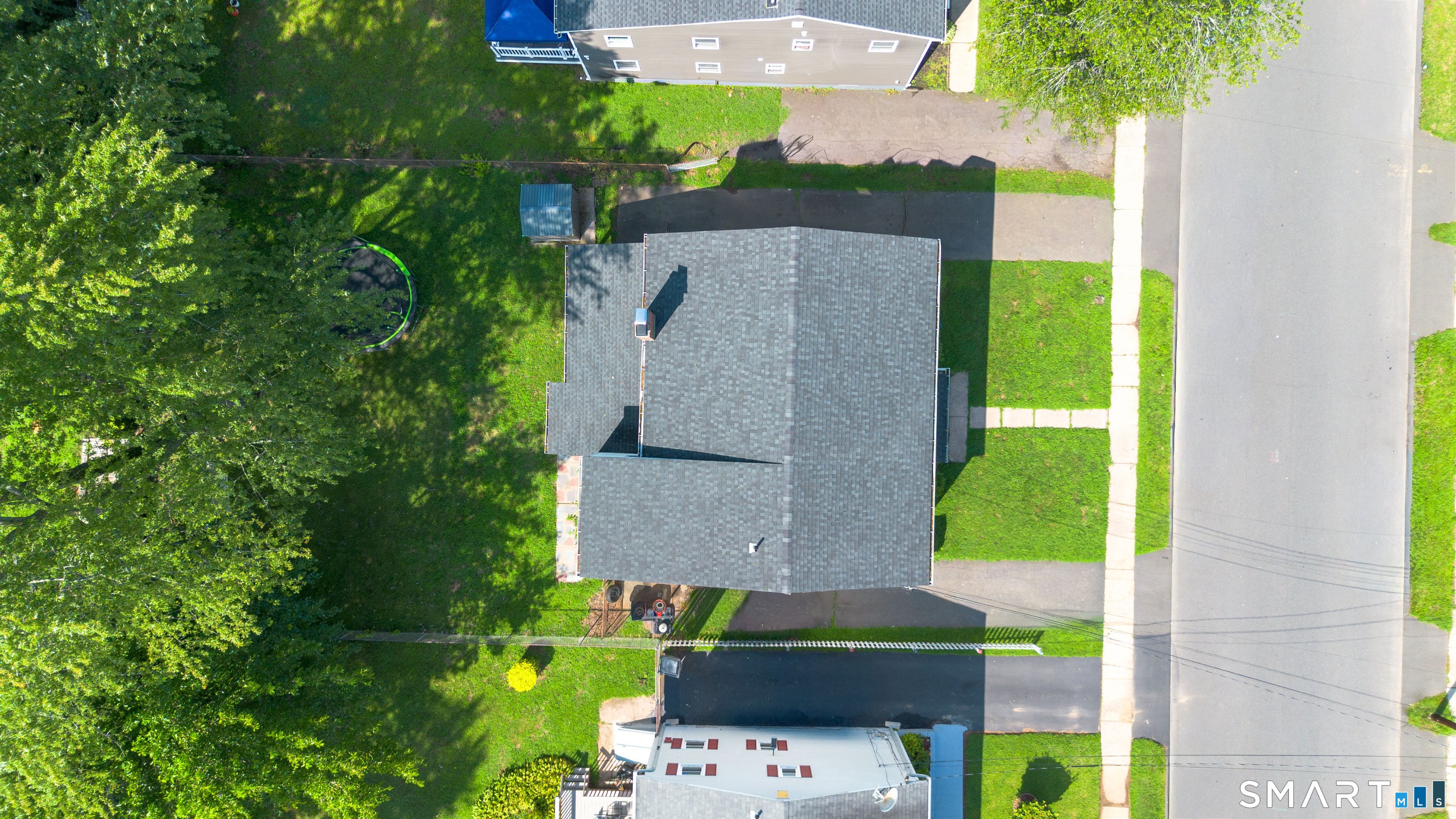 15-17 Leichtner Drive
