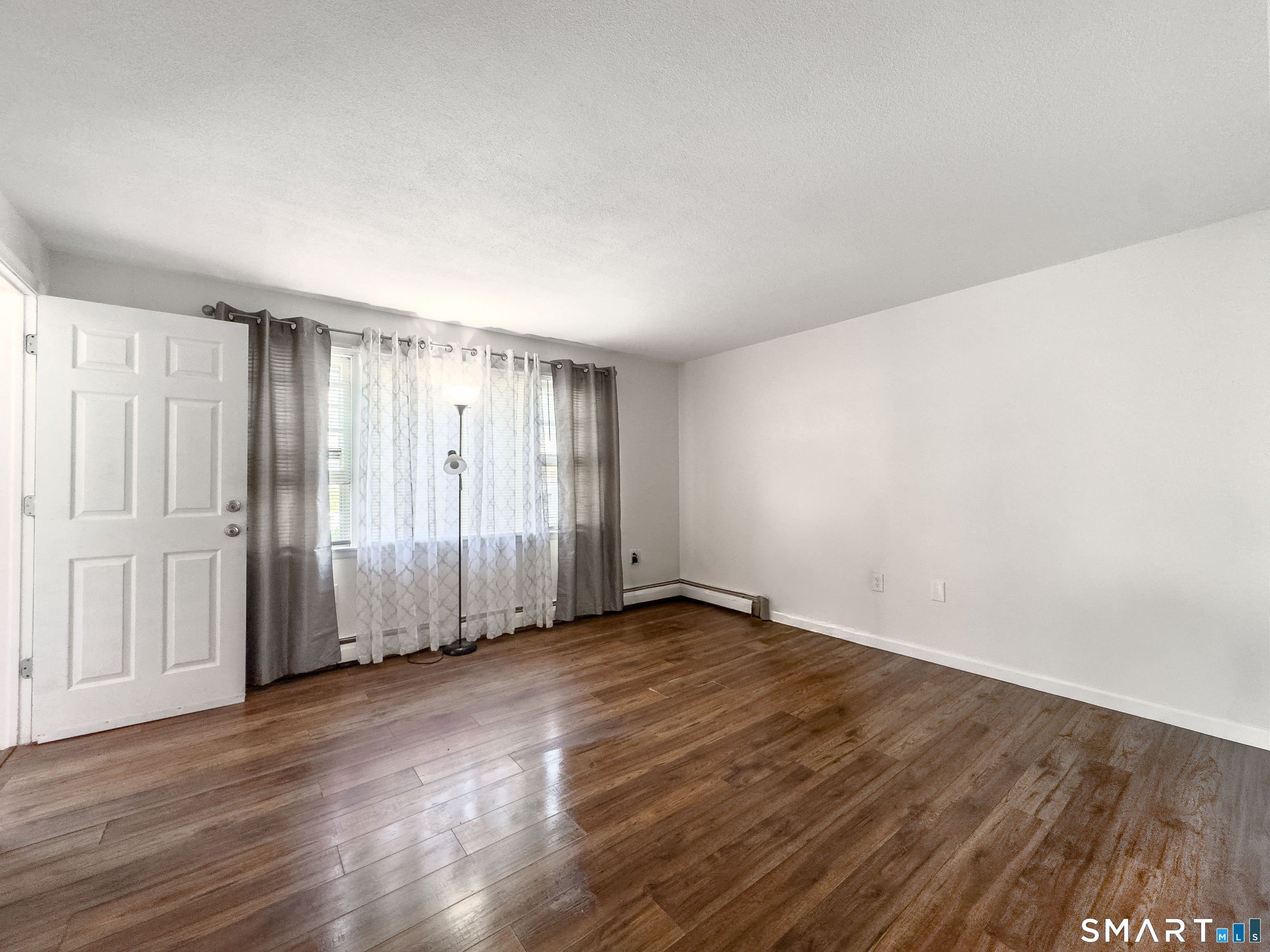 15-17 Leichtner Drive