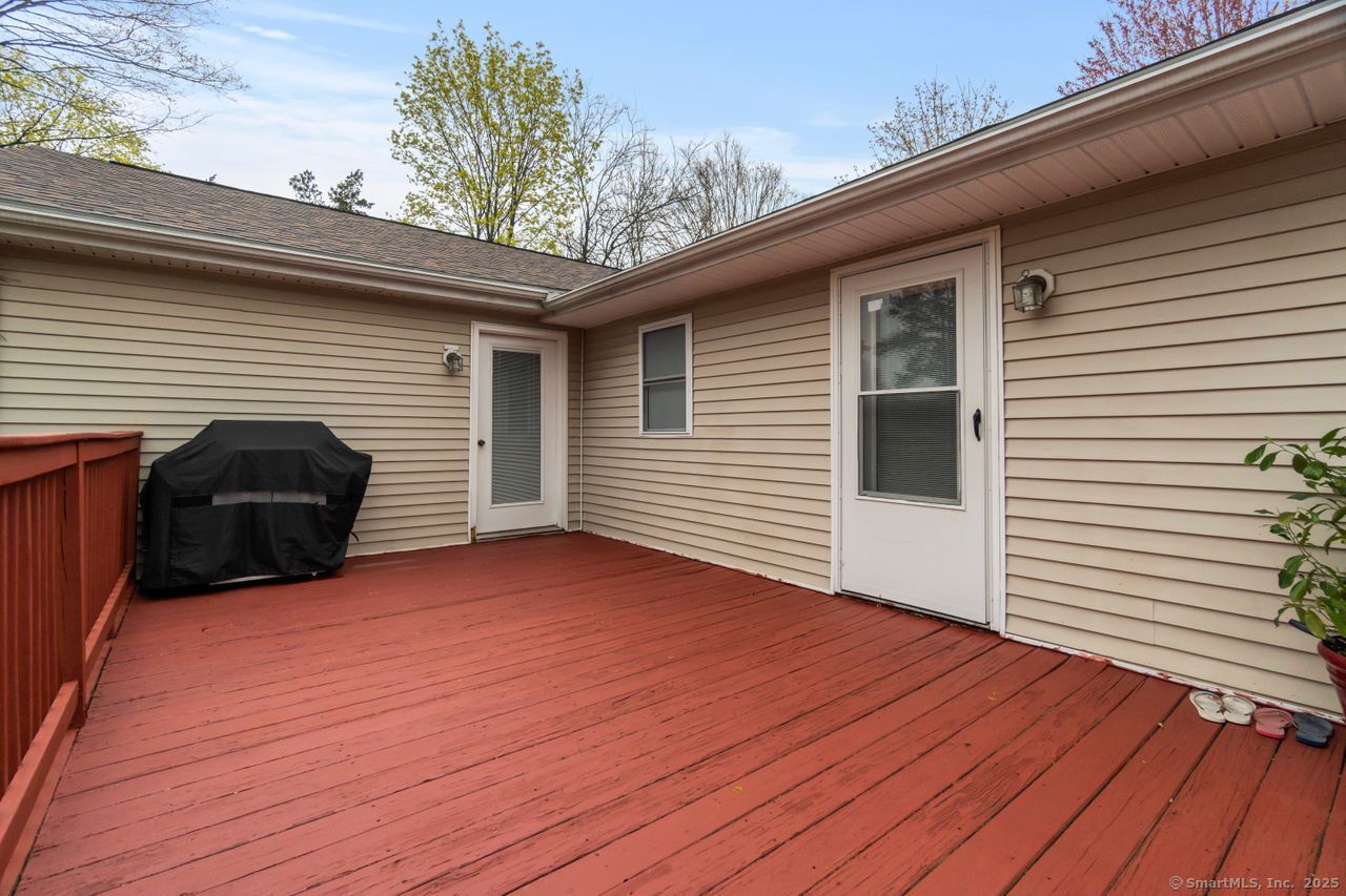 92 Blakeslee Avenue, North Haven, Connecticut image 4