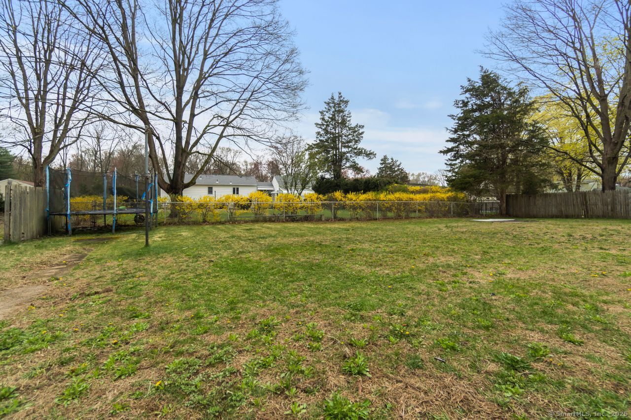 92 Blakeslee Avenue, North Haven, Connecticut image 5