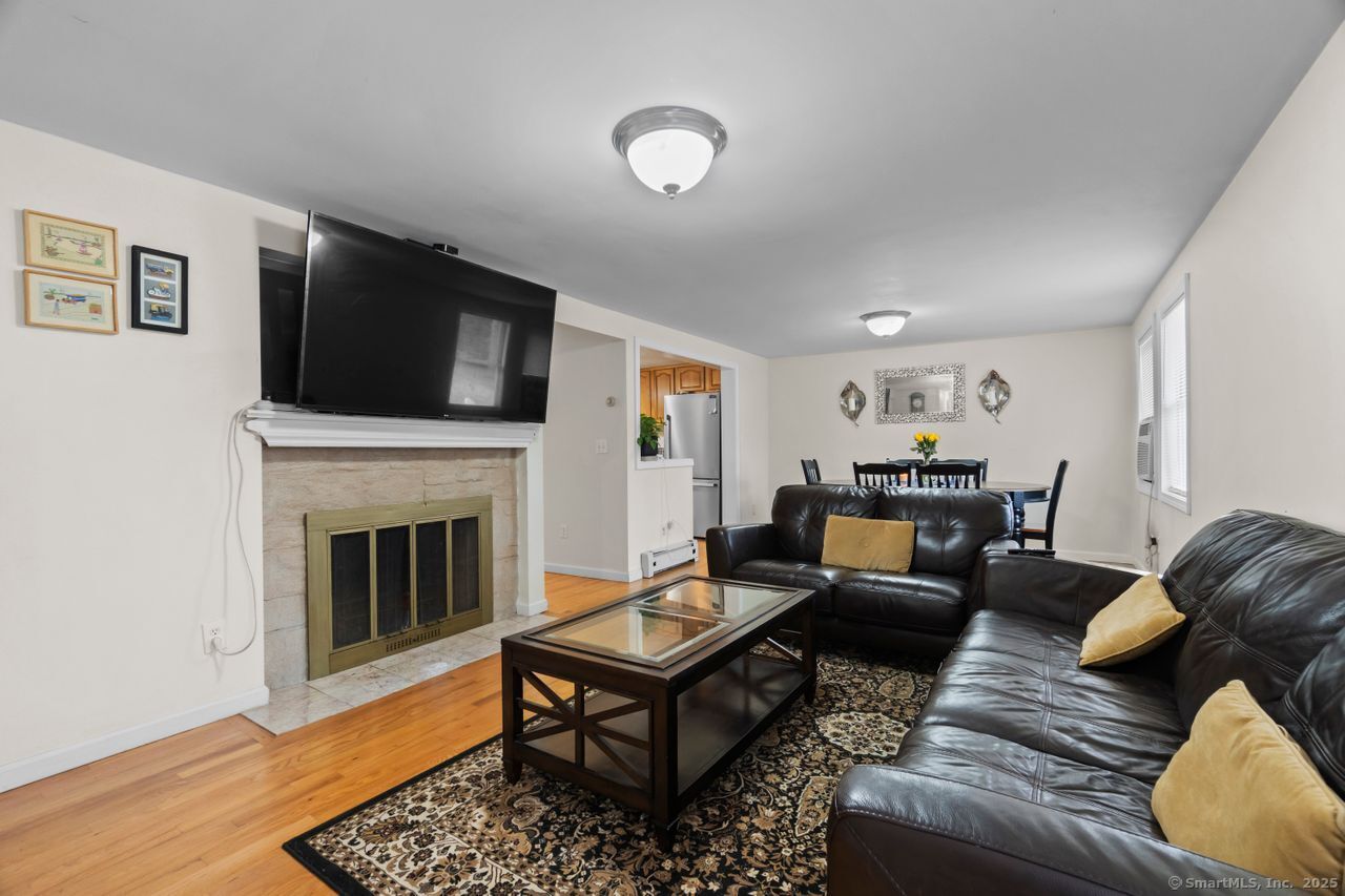 92 Blakeslee Avenue, North Haven, Connecticut image 9