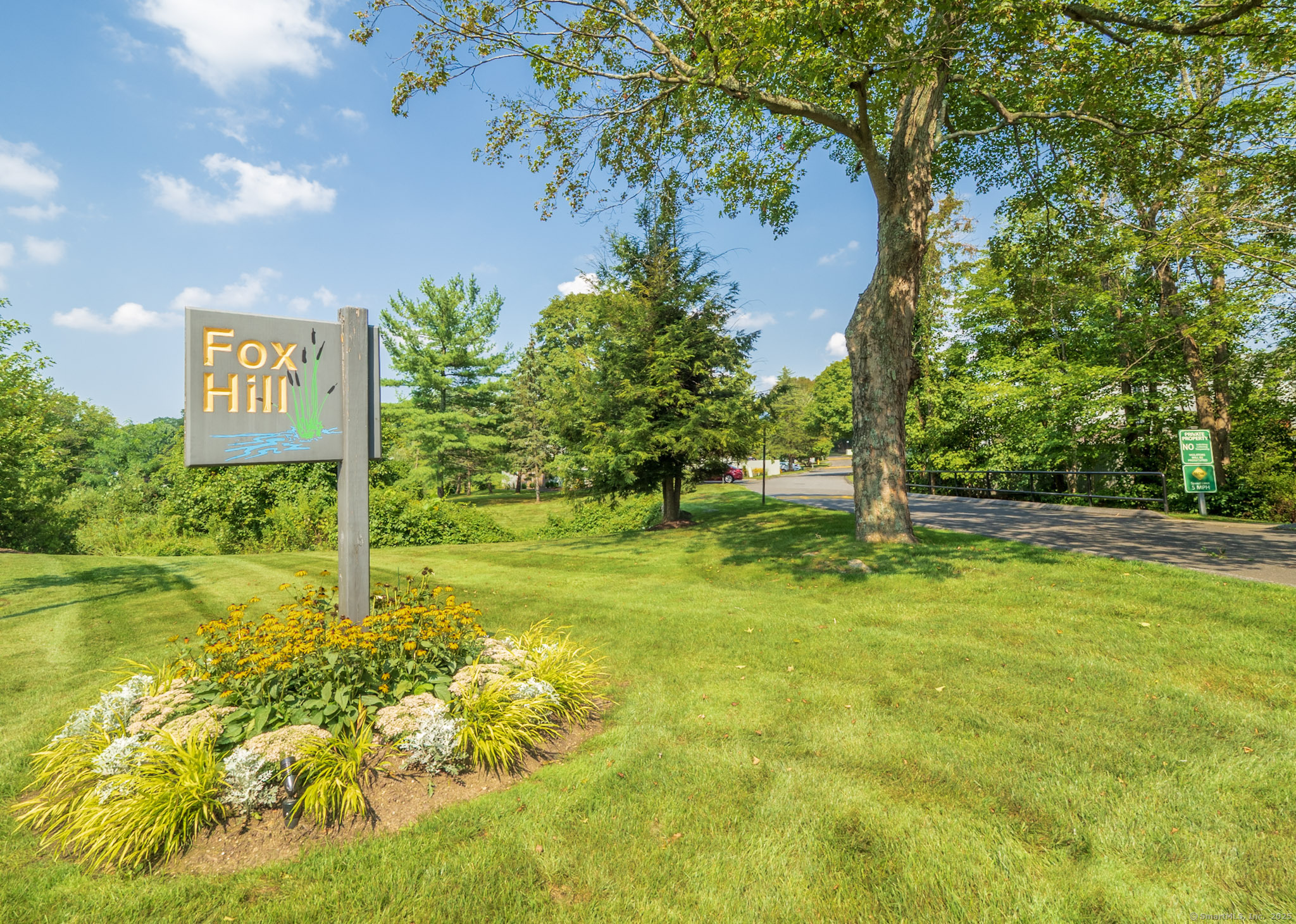 Property for Sale at Orange Lane 3, Ridgefield, Connecticut - Bedrooms: 1 
Bathrooms: 1 
Rooms: 3  - $349,000