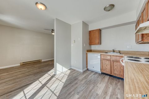 Tiny photo for 45 Aspetuck Village #45, New Milford, CT 06776 (MLS # 24153417)