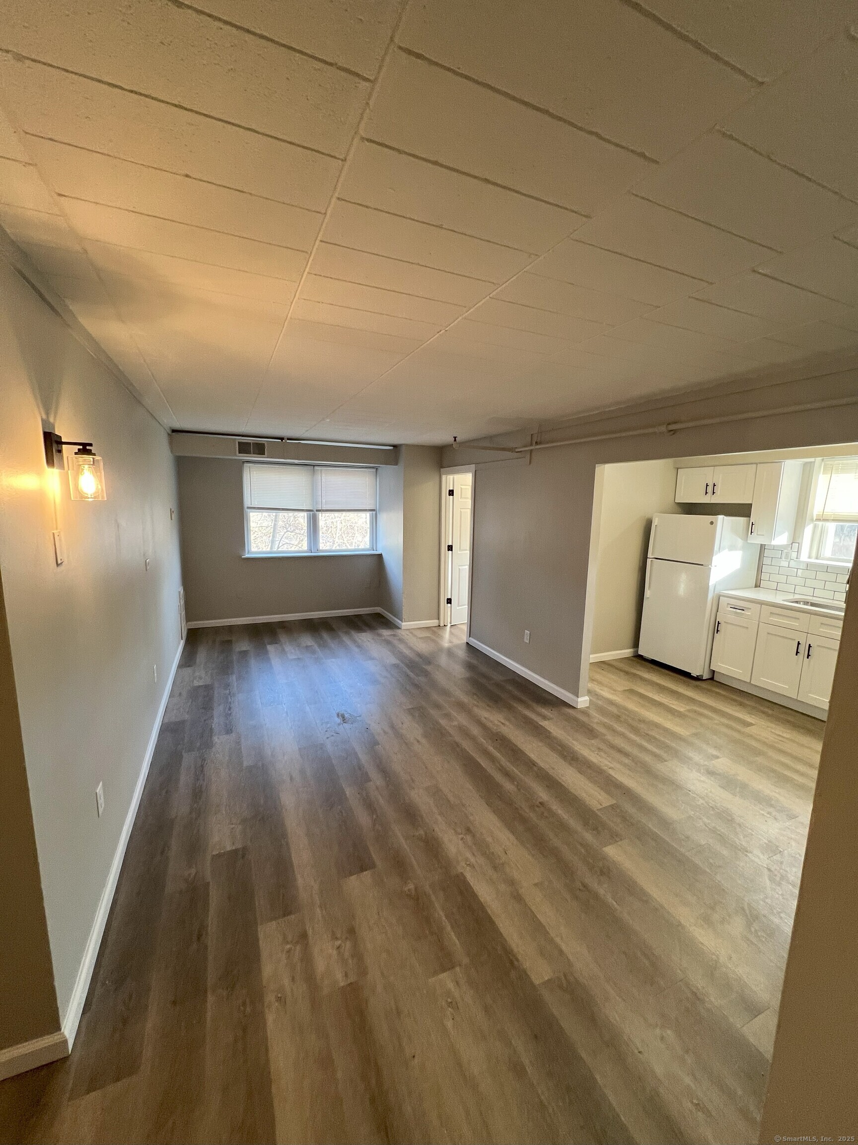 Rental Property at Blake Street B3, New Haven, Connecticut - Bedrooms: 3 
Bathrooms: 2 
Rooms: 5  - $1,995 MO.